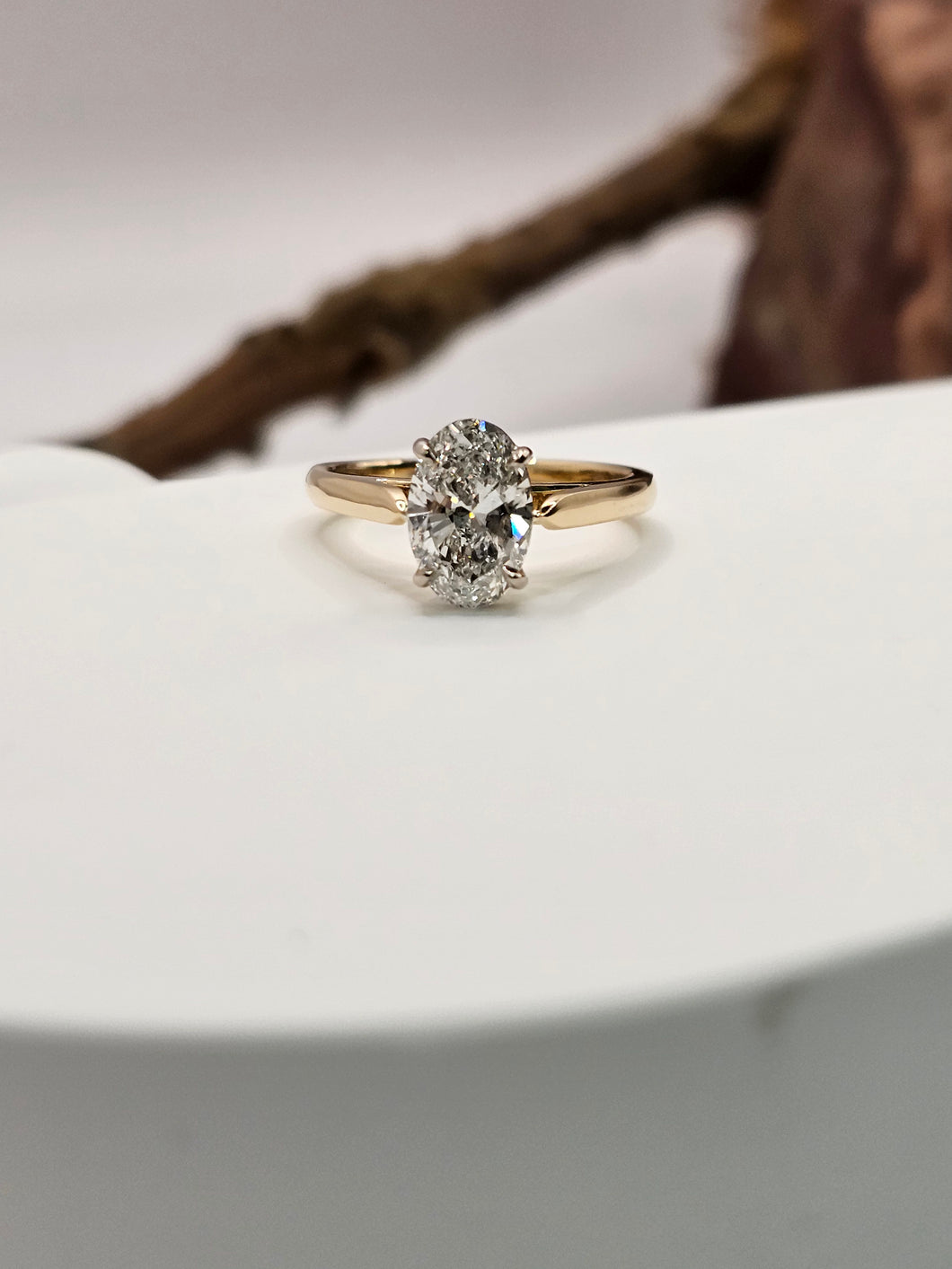 Oval 1.5ct diamond ring